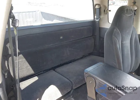 2002 Dodge Dakota Slt z USA, uszkodzony, nr VIN 1B7GG42NX2S713859